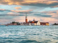 Venice applies to world capital sustainability