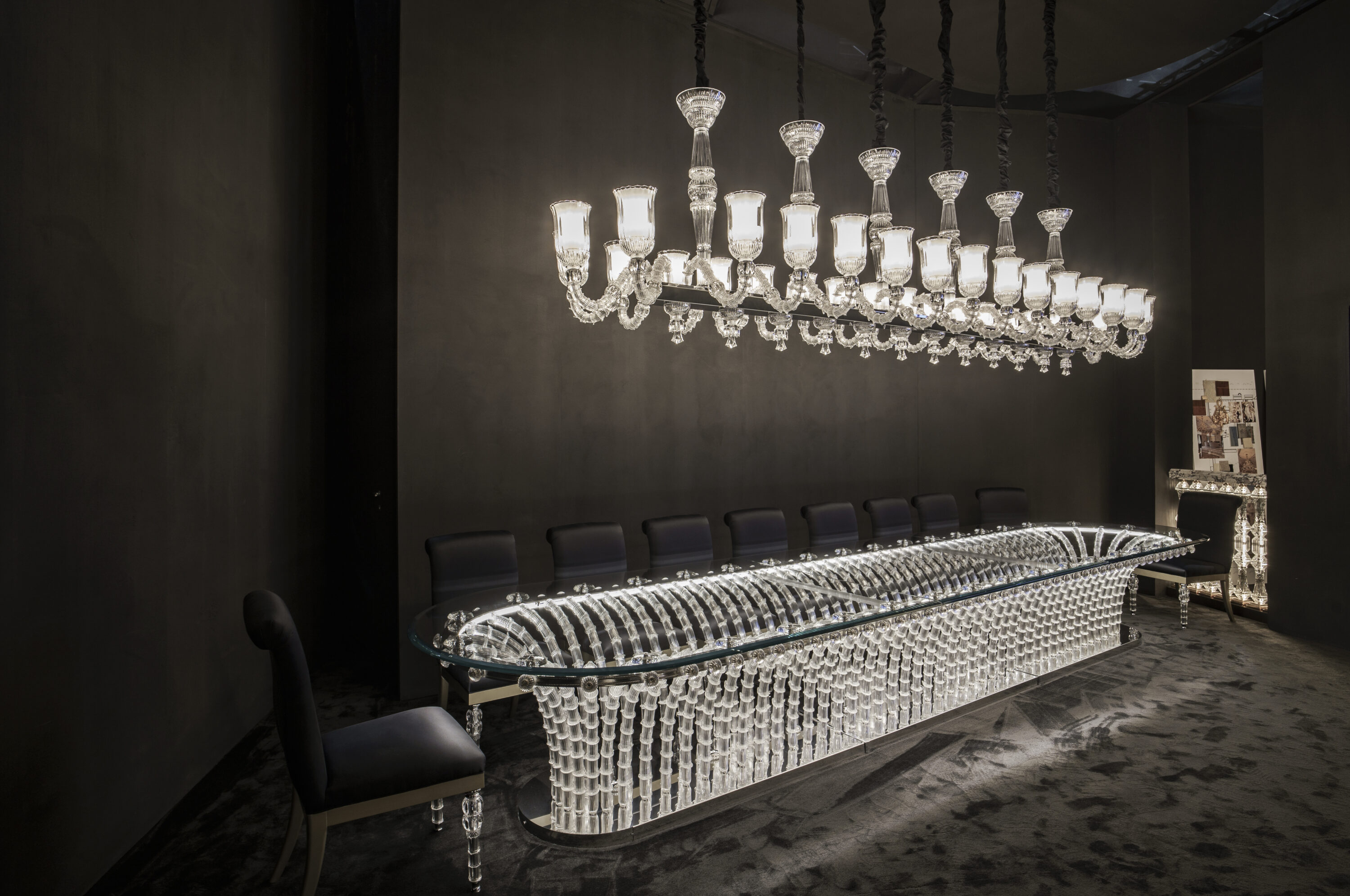 iDOGI Incontro Chandelier & Seven Luminous table