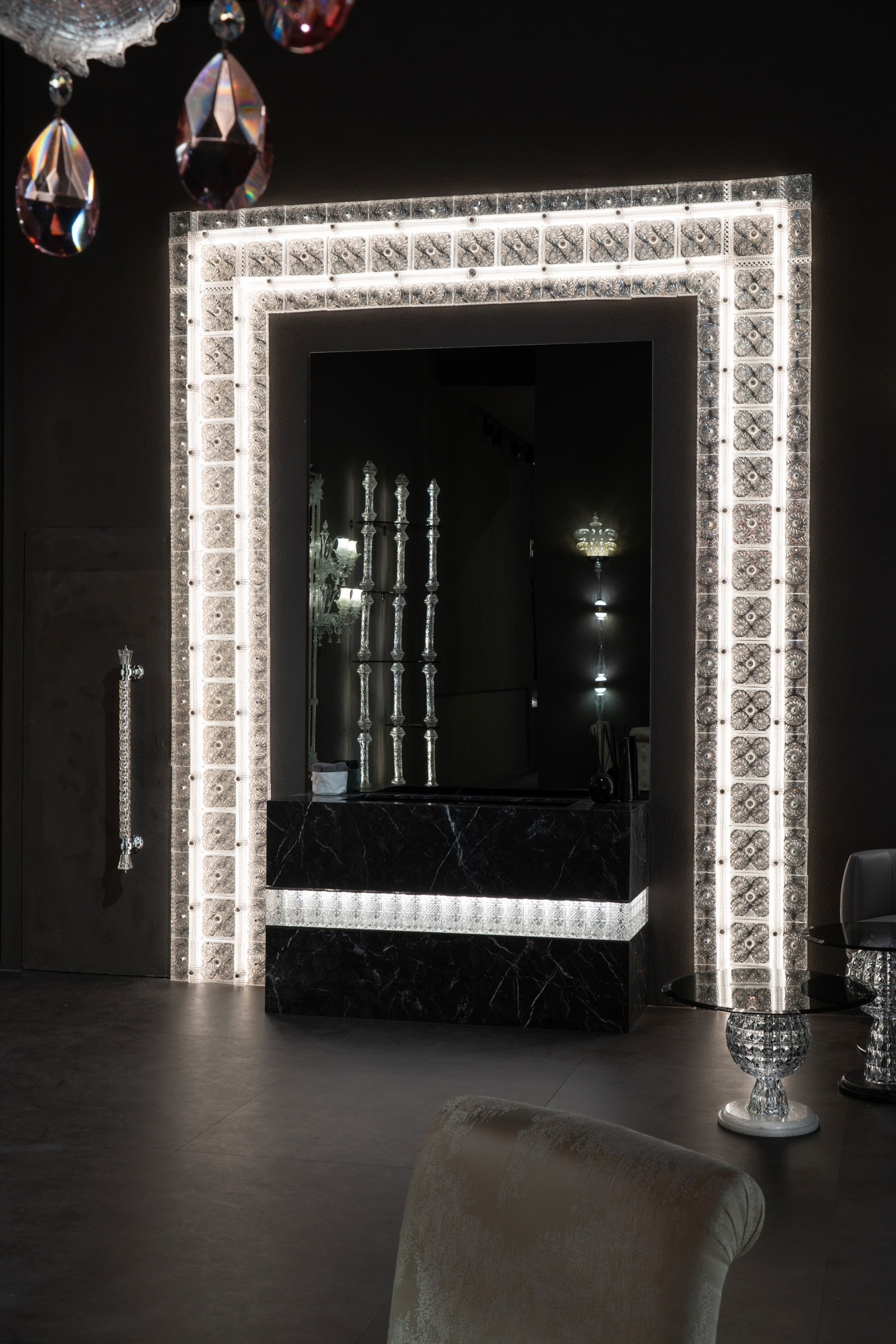 iDOGI Arc de Triomphe Doorframe