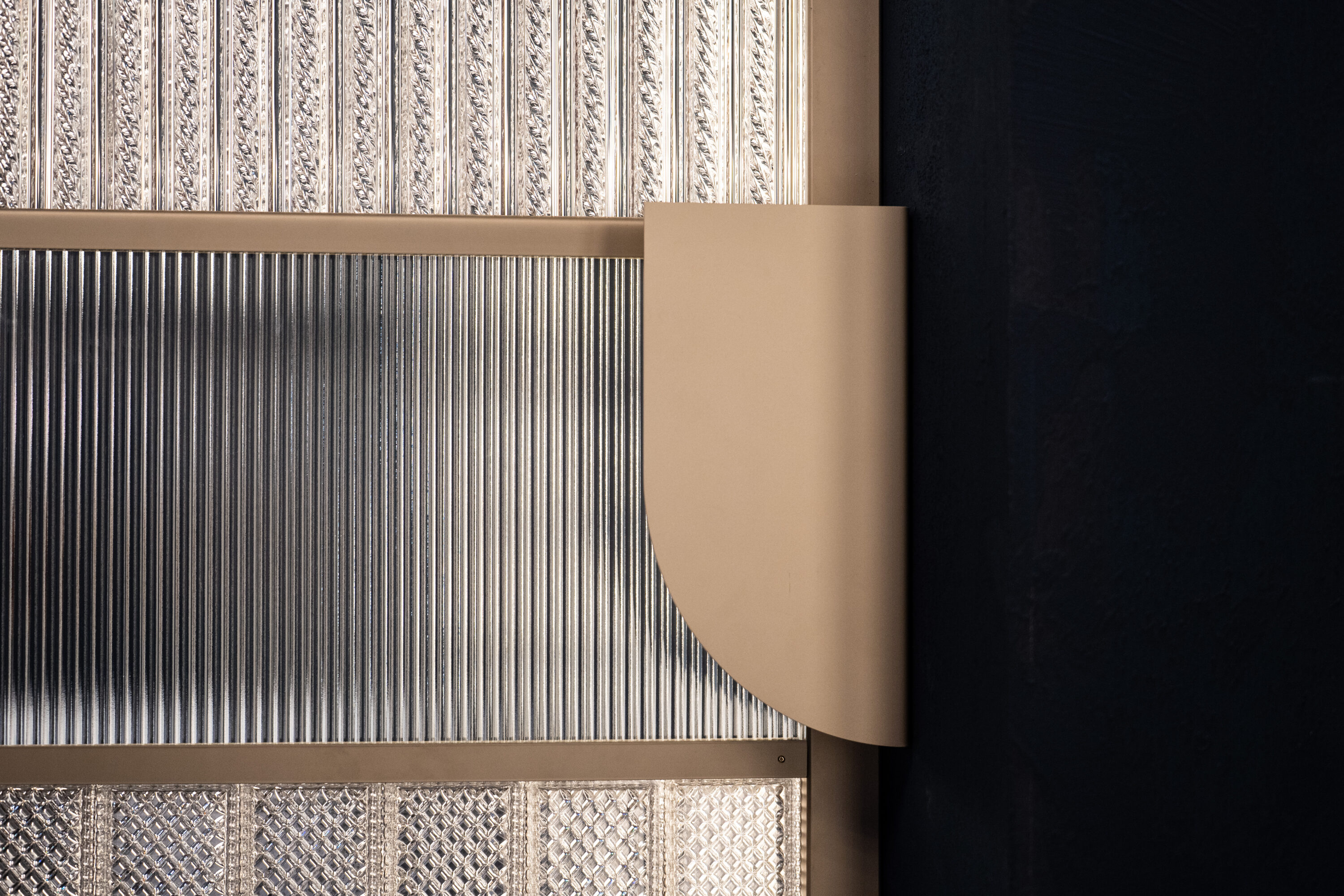 iDogi - iDOGI New York partition detail (1)