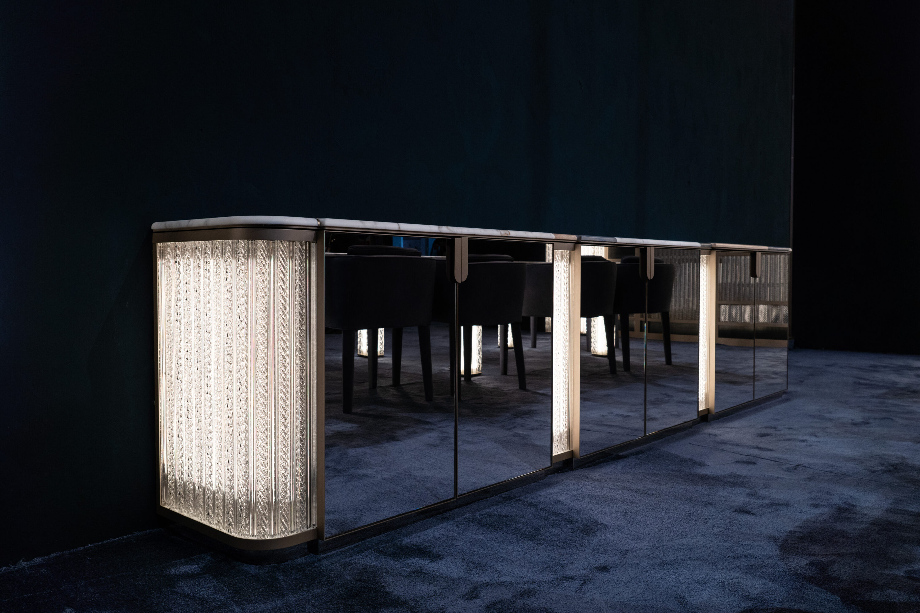 iDogi - iDOGI_Daisy luminous sideboard (2)