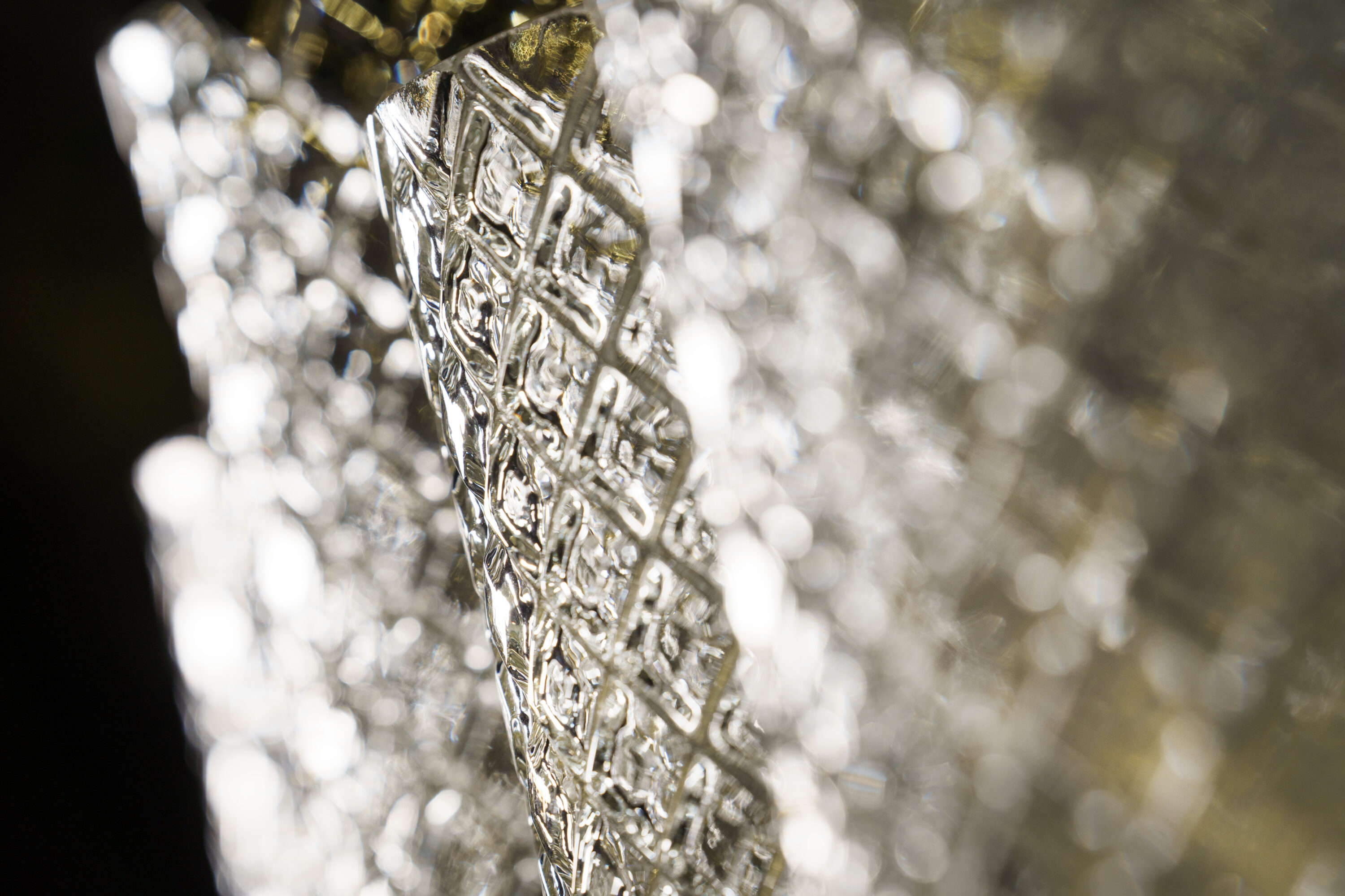 iDogi - iDOGI_Manhattan Chandelier (1)